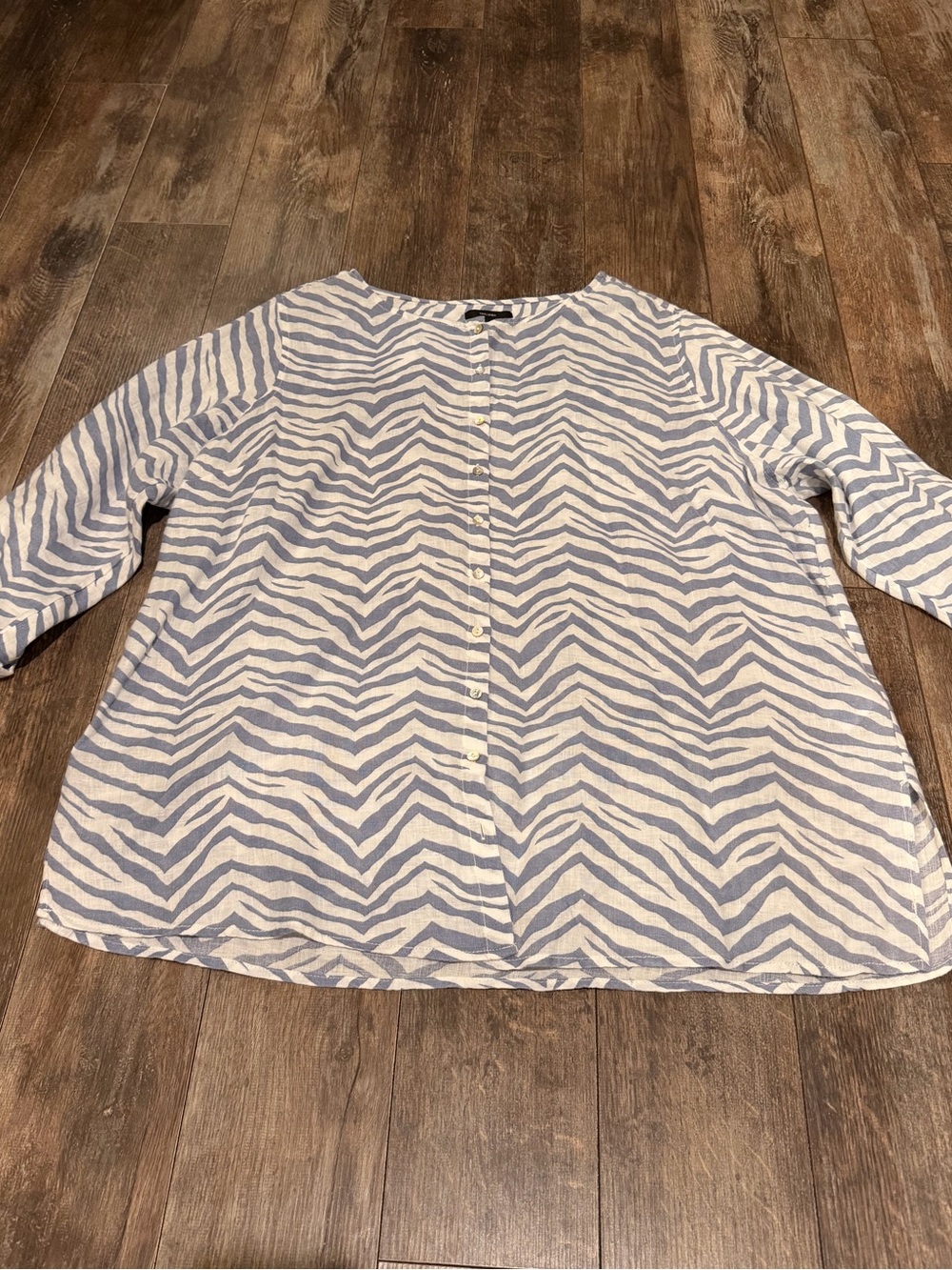 Tahari Blue and White Zebra-Stripe Button Down Blouse